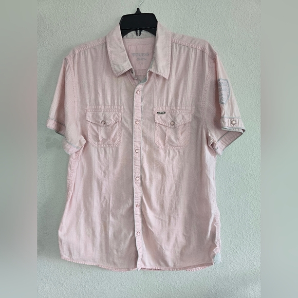 VTG Guess Shirt Men Sz Large Pink Snap Buttons Short Sleeve Pockets Cssual - Picture 3 of 15